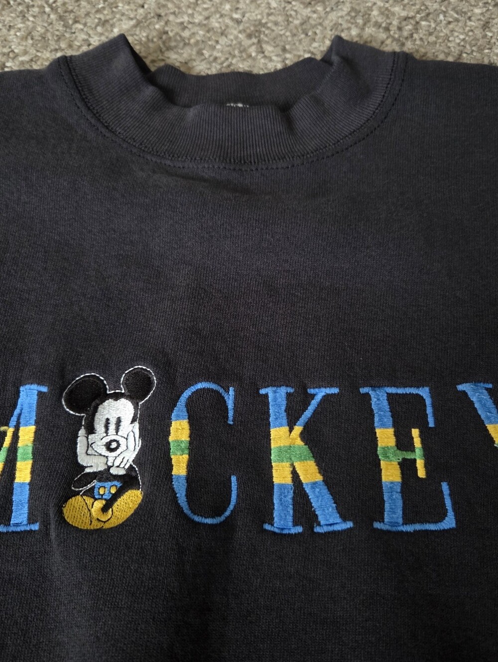 Mickey & Co Vintage 90s Mickey Mouse Black Crewneck Sweatshirt sz XL Disney USA - Picture 3 of 14